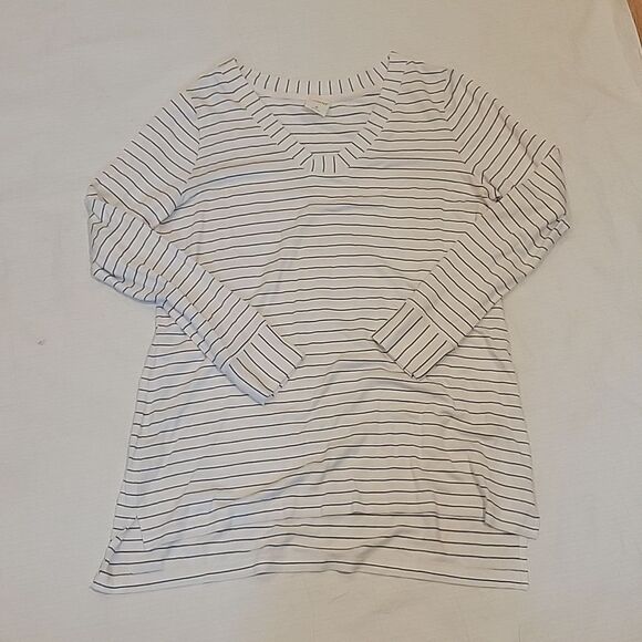 Soma Long Sleeve Top M Super Soft Stripes V-Neck Top Black and White Stripes - Picture 1 of 4